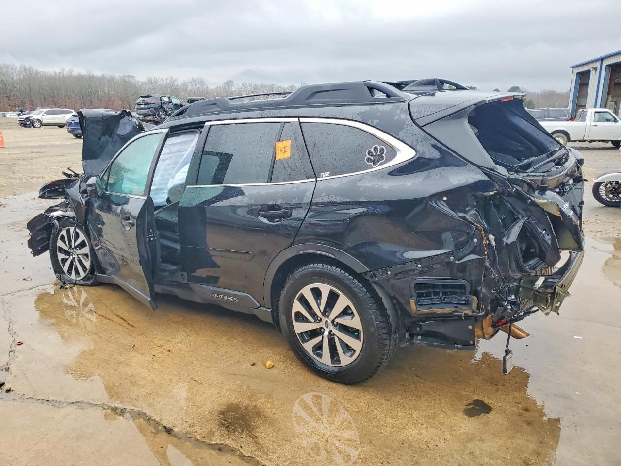 2021 SUBARU Outback