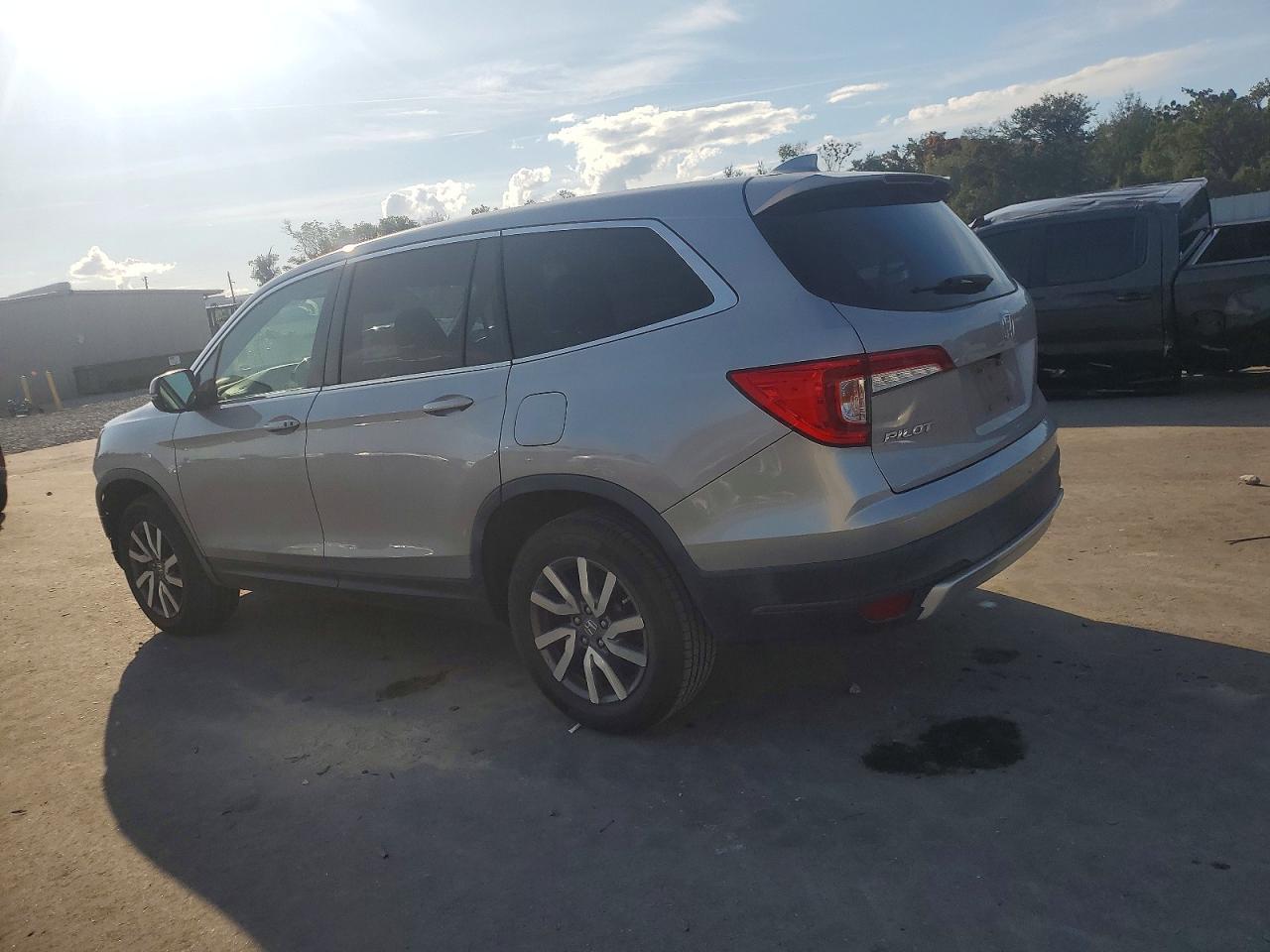 2019 HONDA PILOT