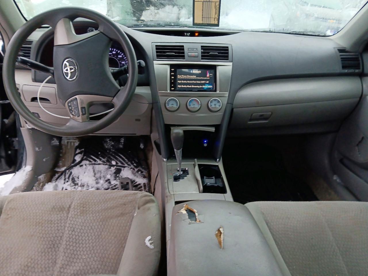 2011 TOYOTA CAMRY