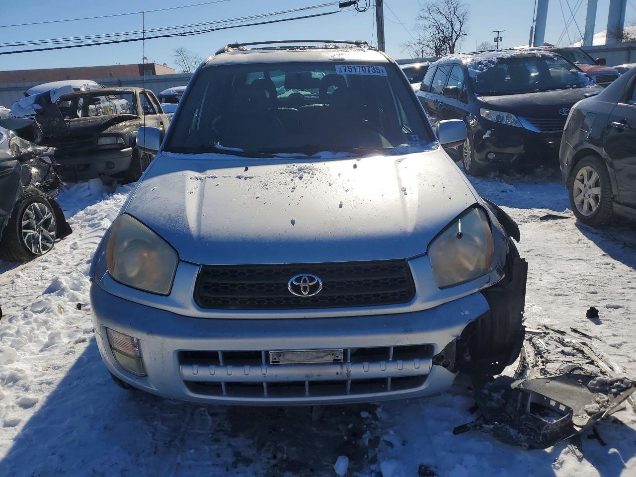 2002 TOYOTA RAV4