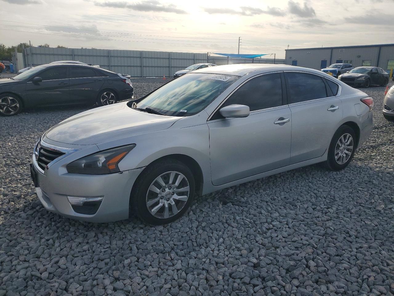 2015 NISSAN ALTIMA