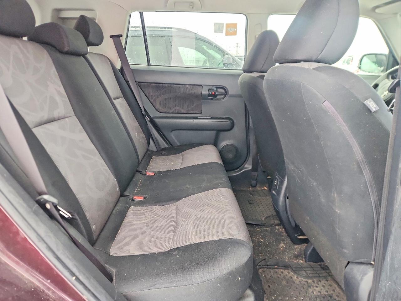 2014 TOYOTA SCION