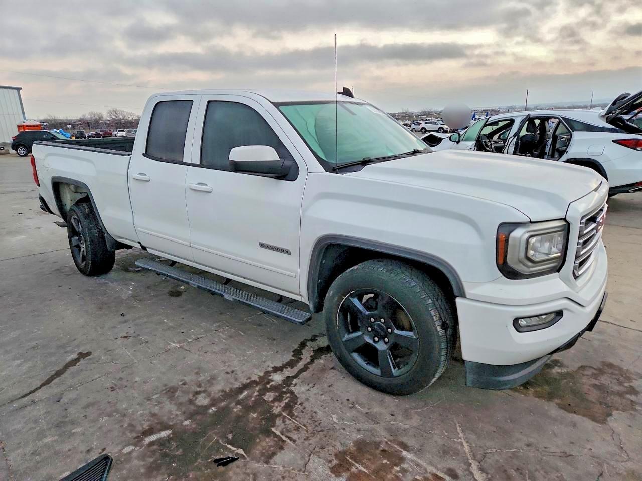 2017 GMC Sierra