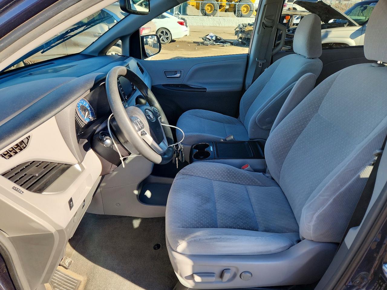 2018 TOYOTA SIENNA