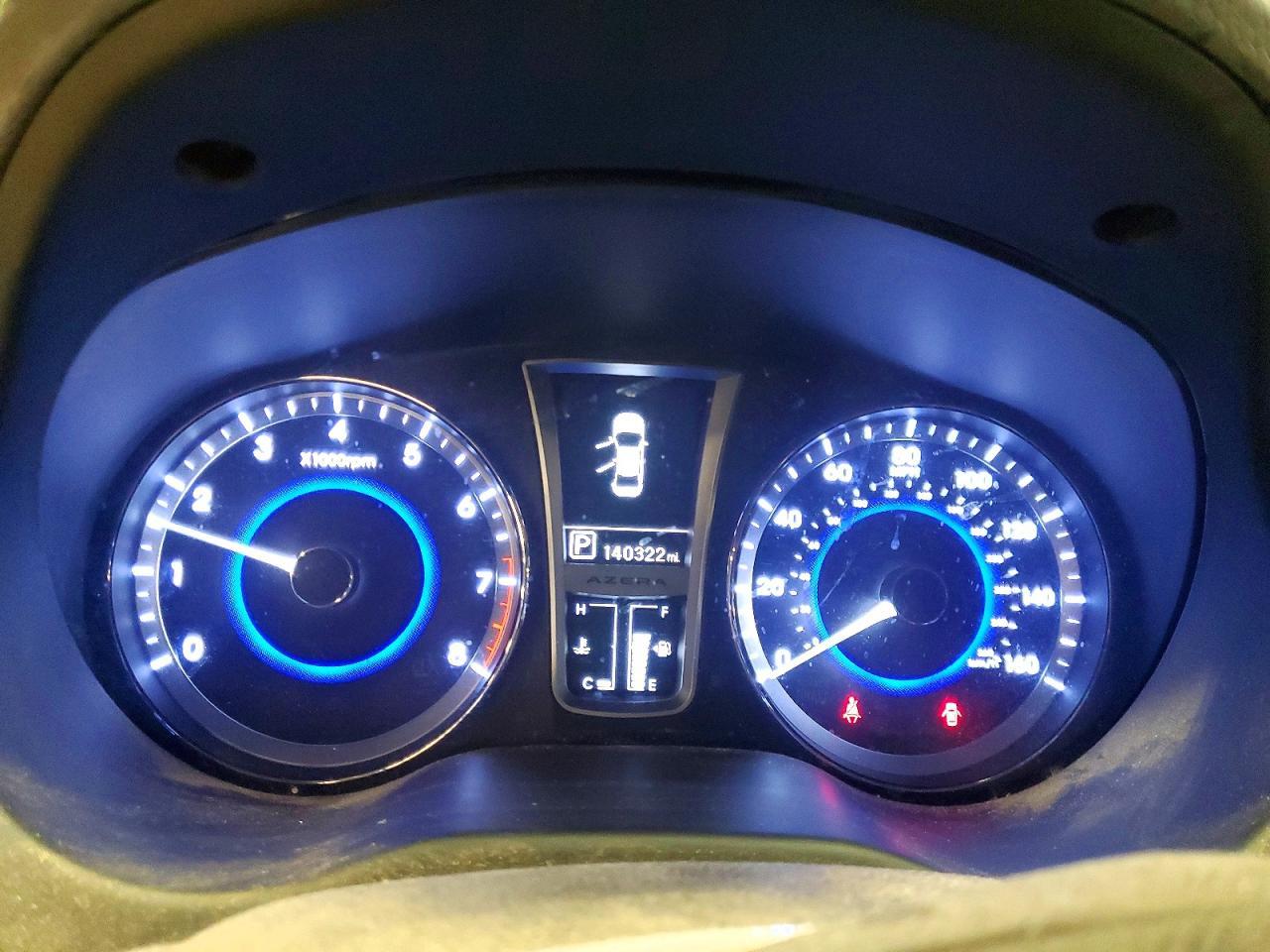 2012 HYUNDAI Azera