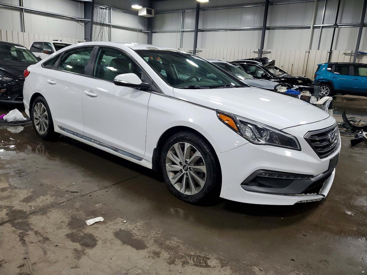 2016 HYUNDAI SONATA