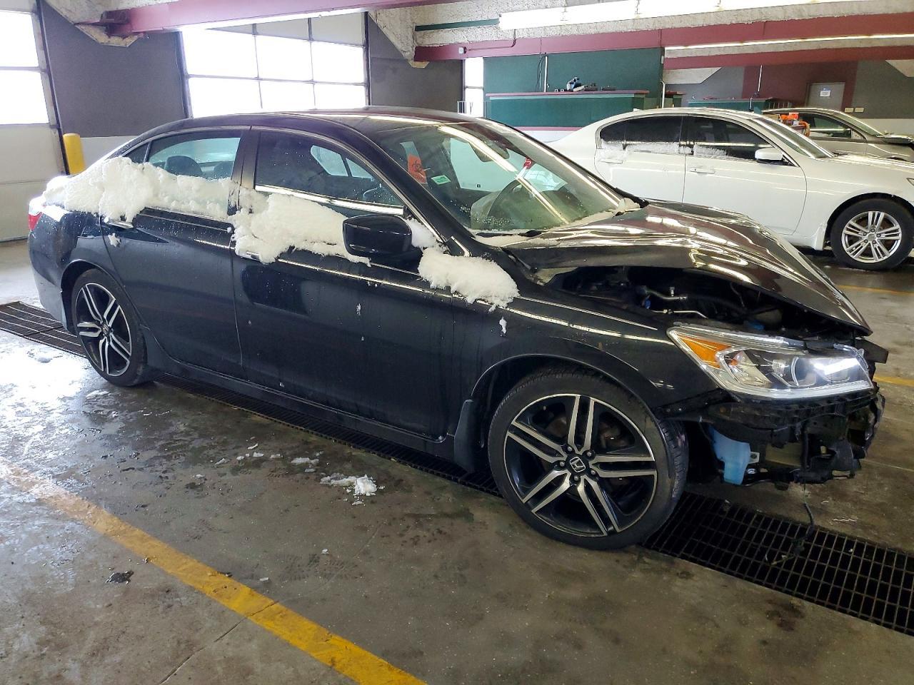 2017 HONDA ACCORD