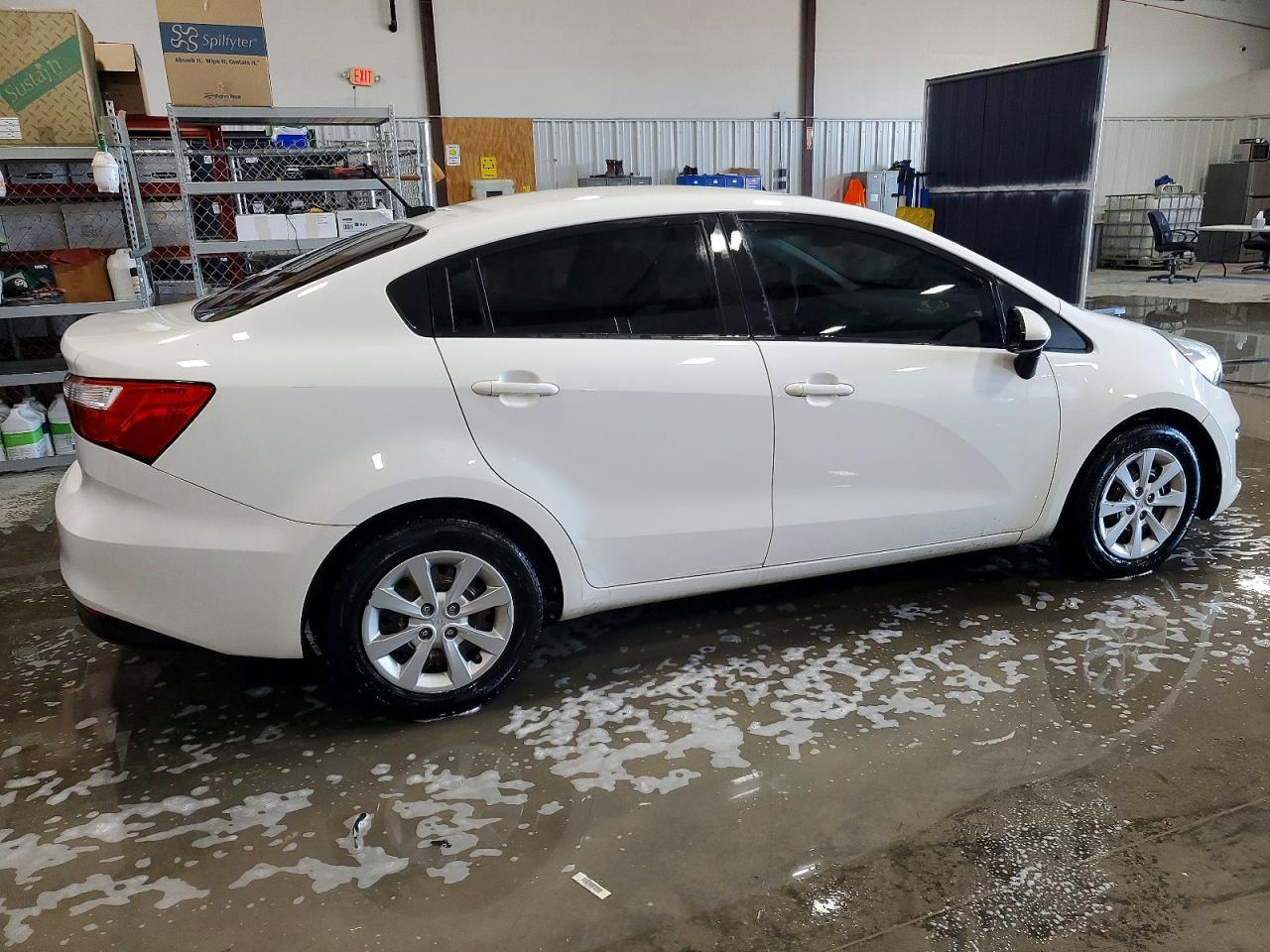 2016 KIA RIO