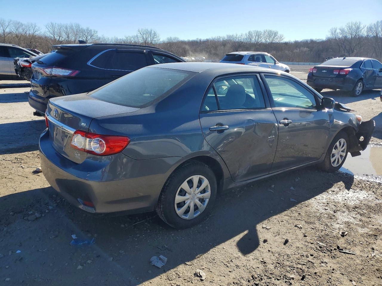 2011 TOYOTA COROLLA