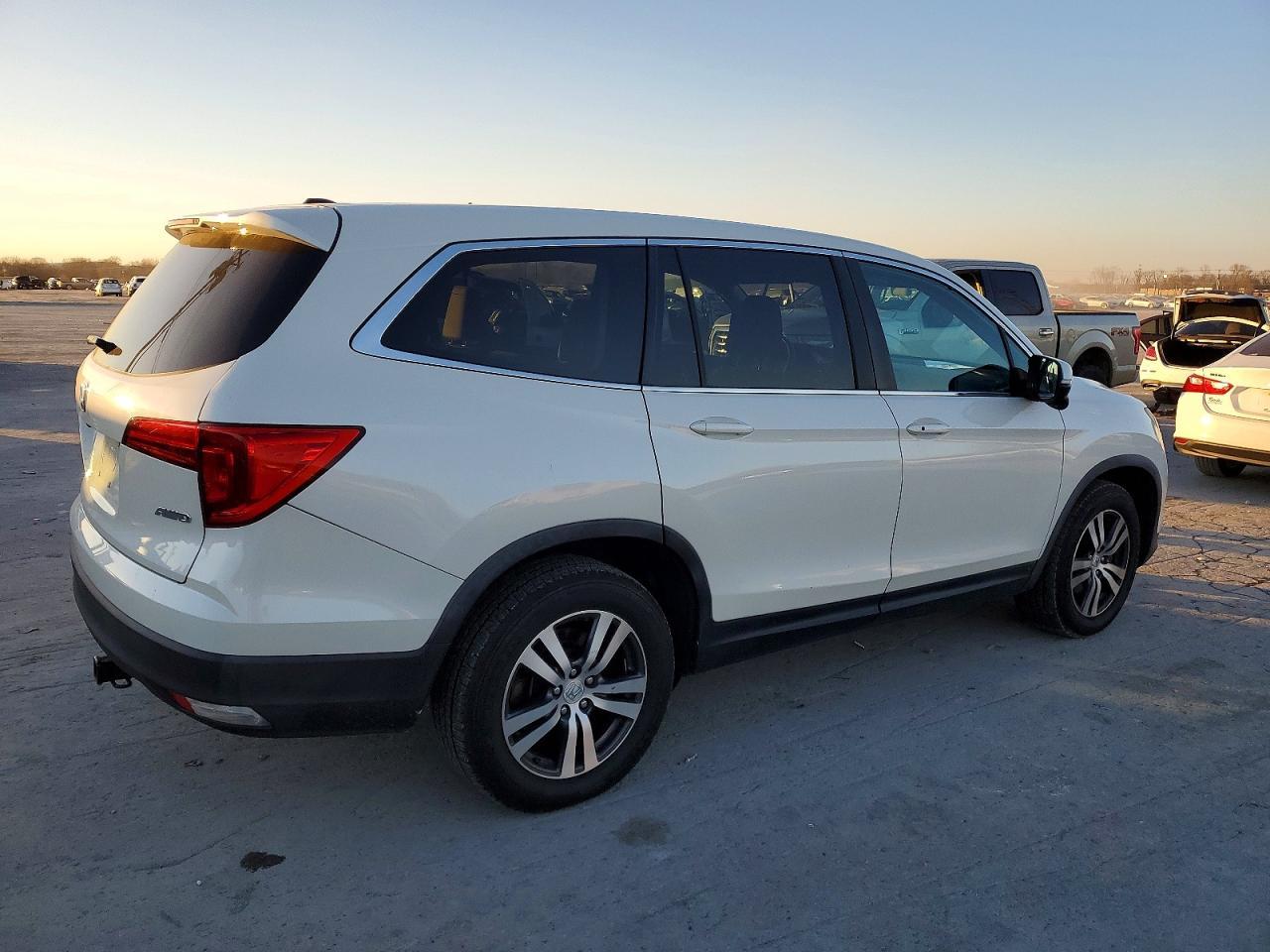 2016 HONDA PILOT