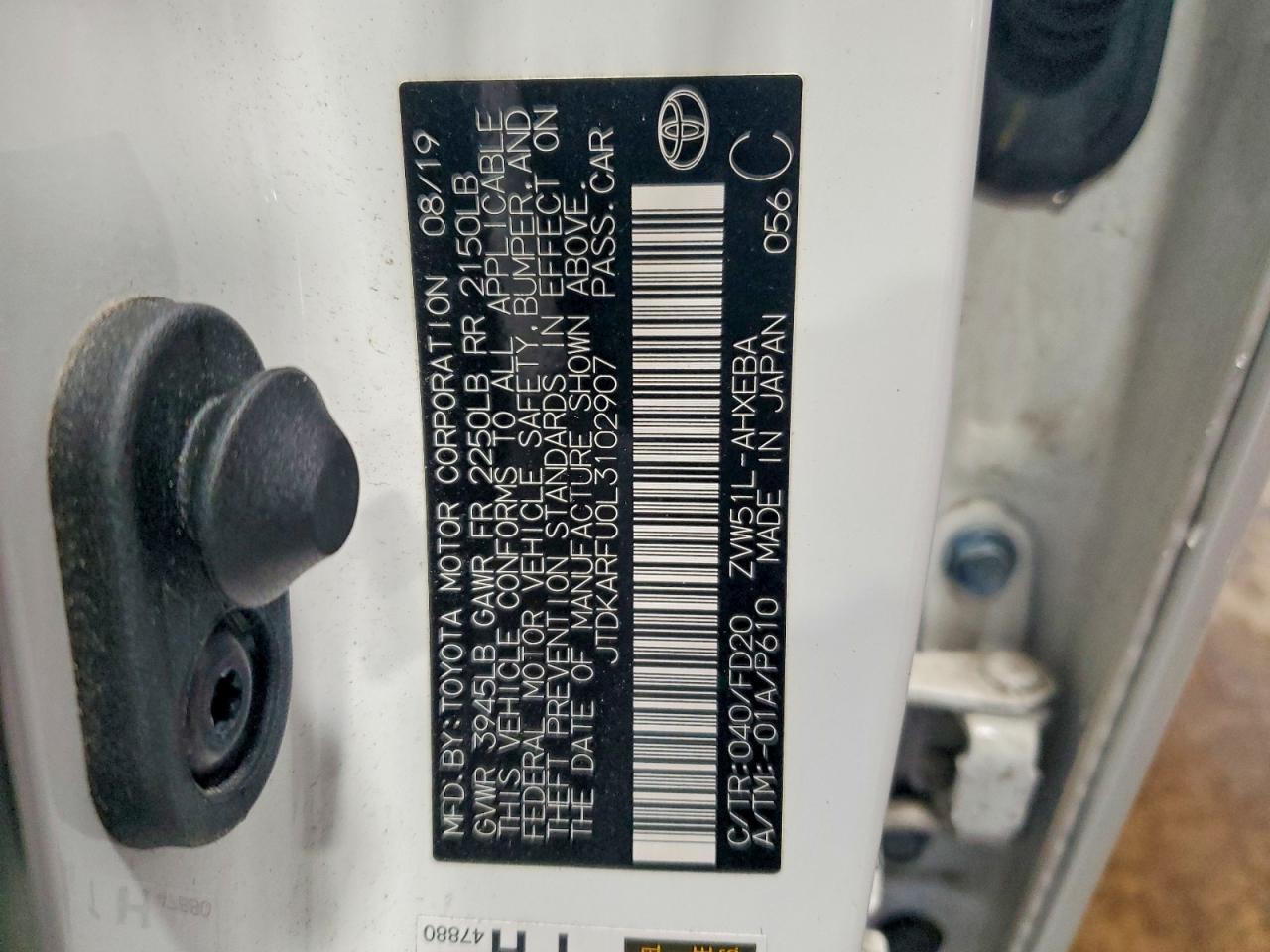 2020 TOYOTA PRIUS