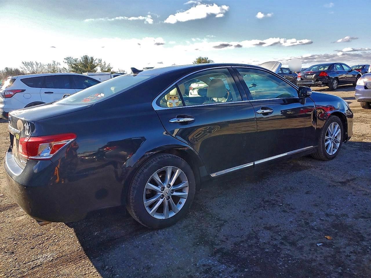 2011 LEXUS ES 350