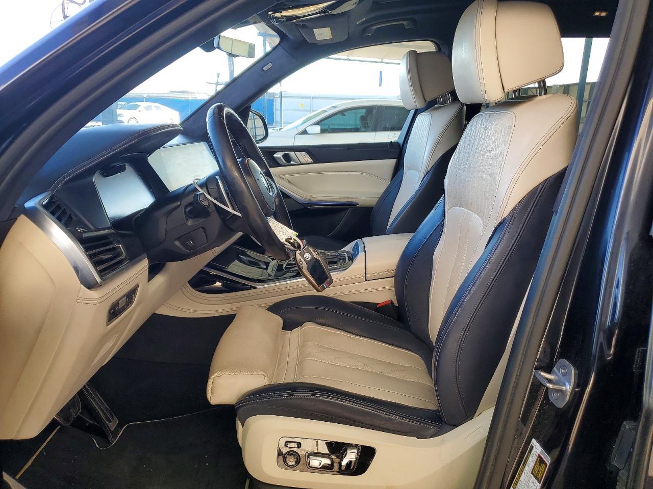2019 BMW X7