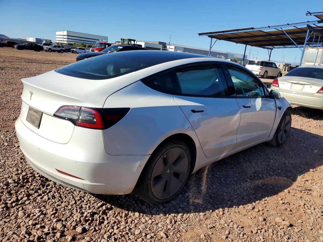 2021 TESLA MODEL 3