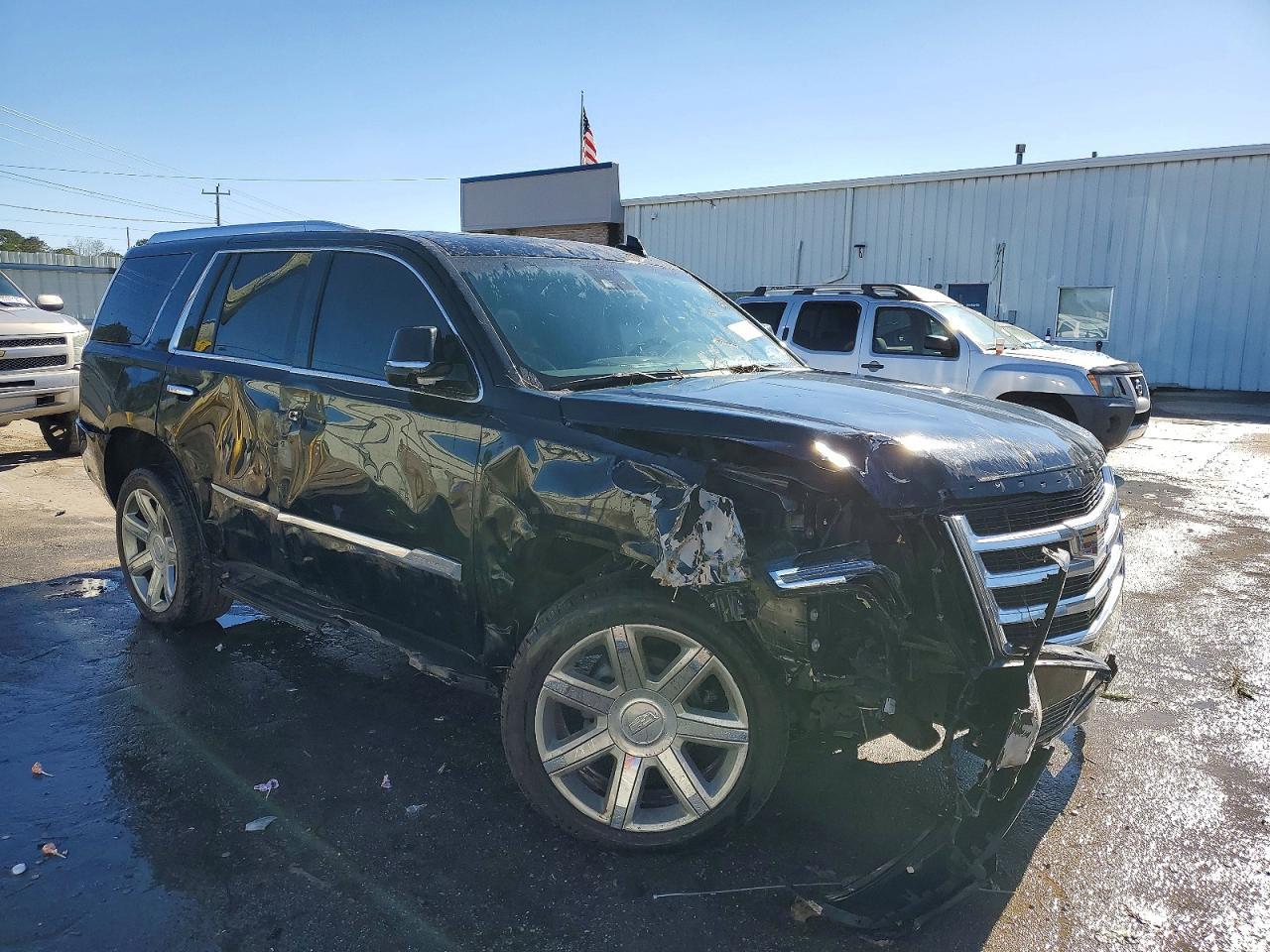 2017 CADILLAC ESCALADE