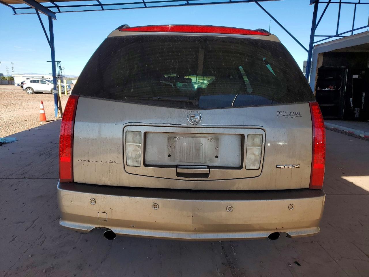 2004 CADILLAC SRX