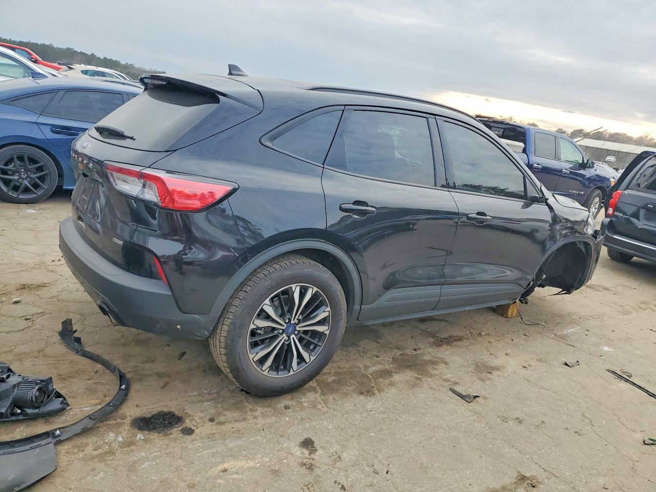 2021 FORD ESCAPE