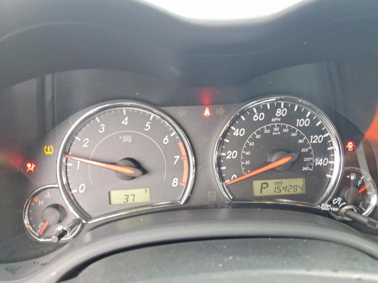 2011 TOYOTA COROLLA