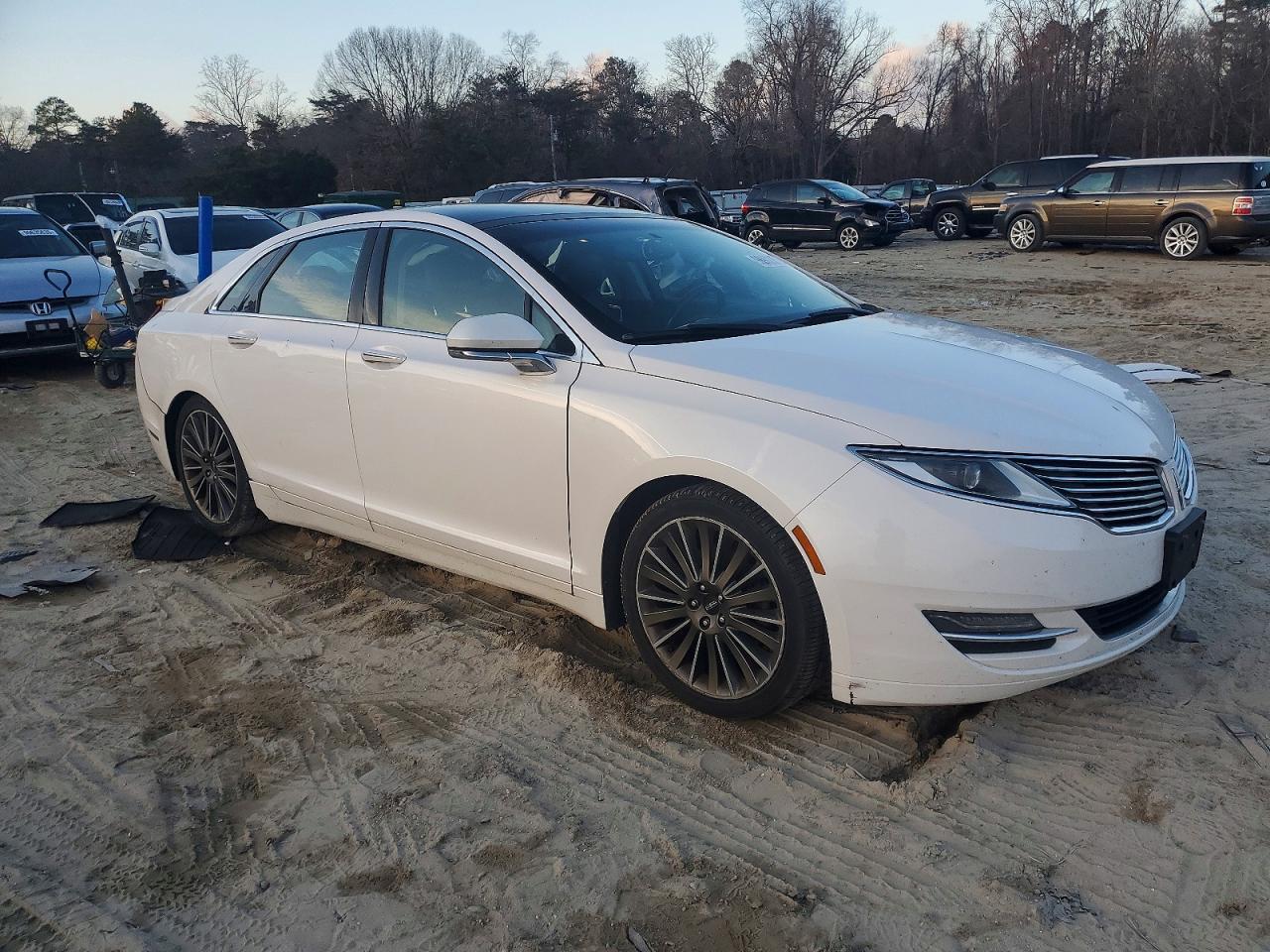 2015 LINCOLN MKZ