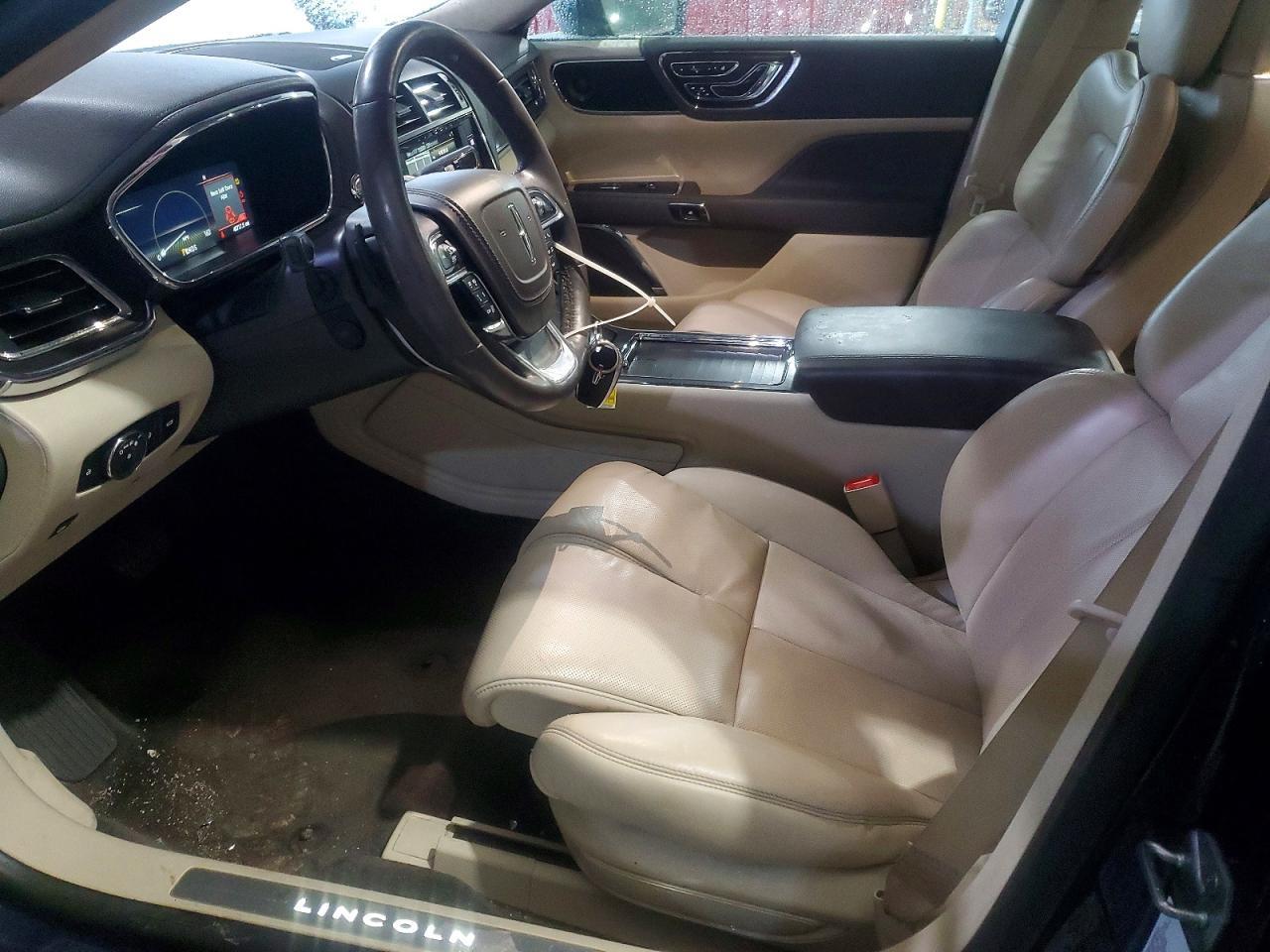 2017 LINCOLN Continental