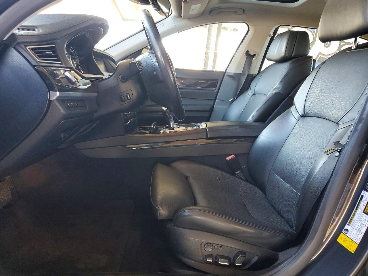 2012 BMW 7 series