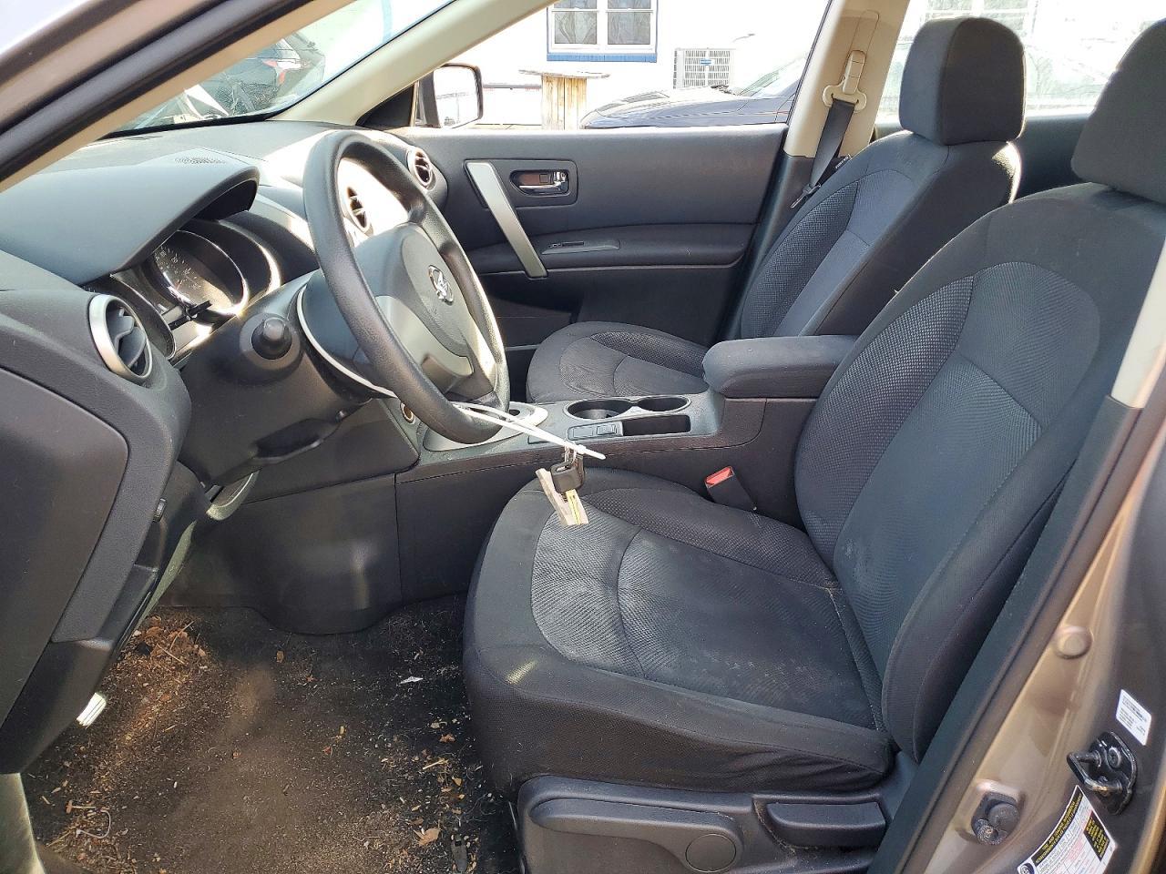 2014 NISSAN ROGUE