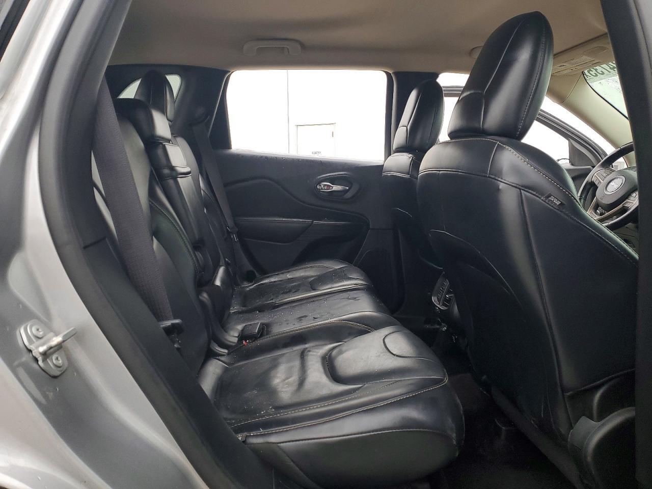 2017 JEEP CHEROKEE