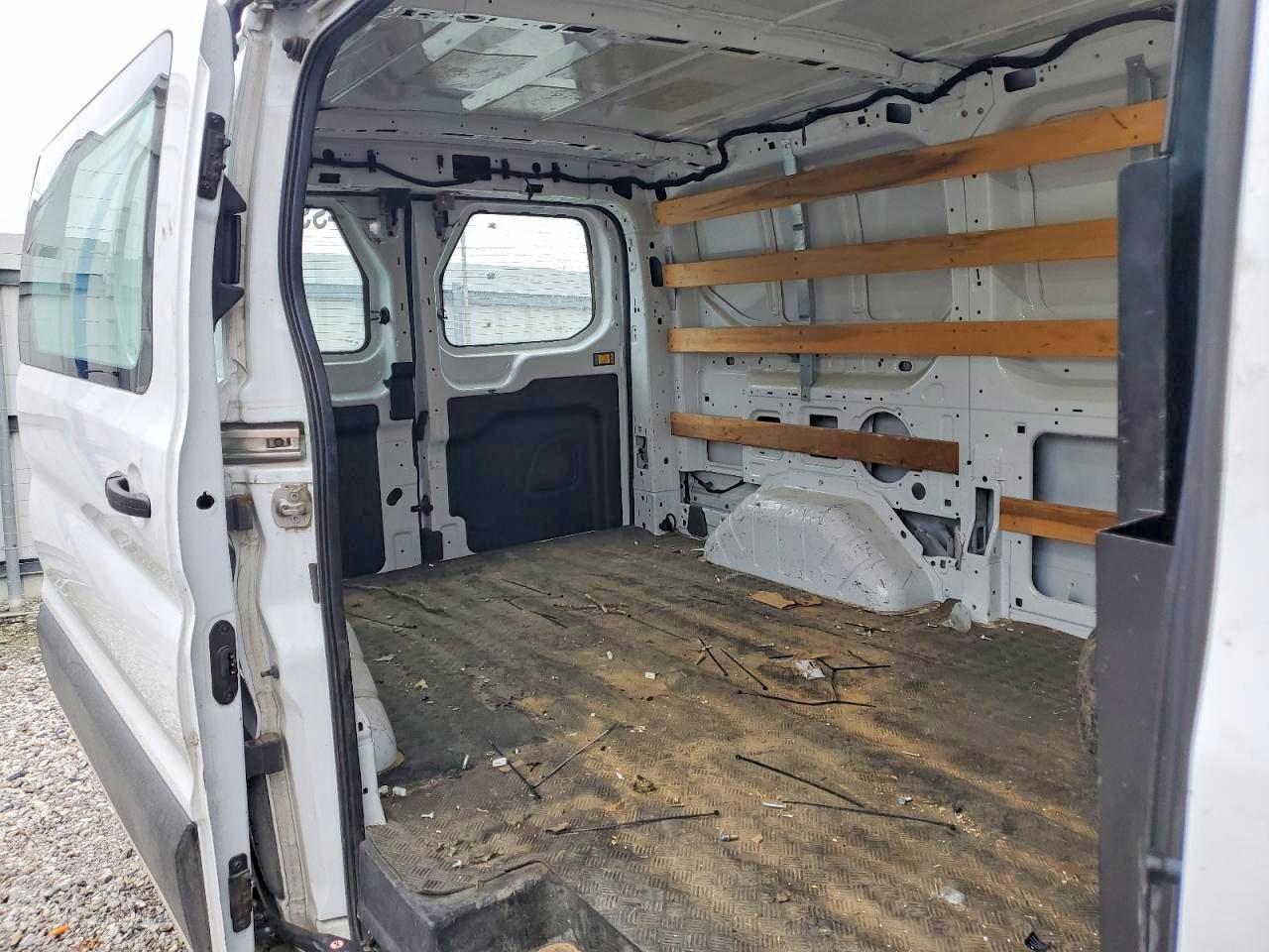 2021 FORD Transit