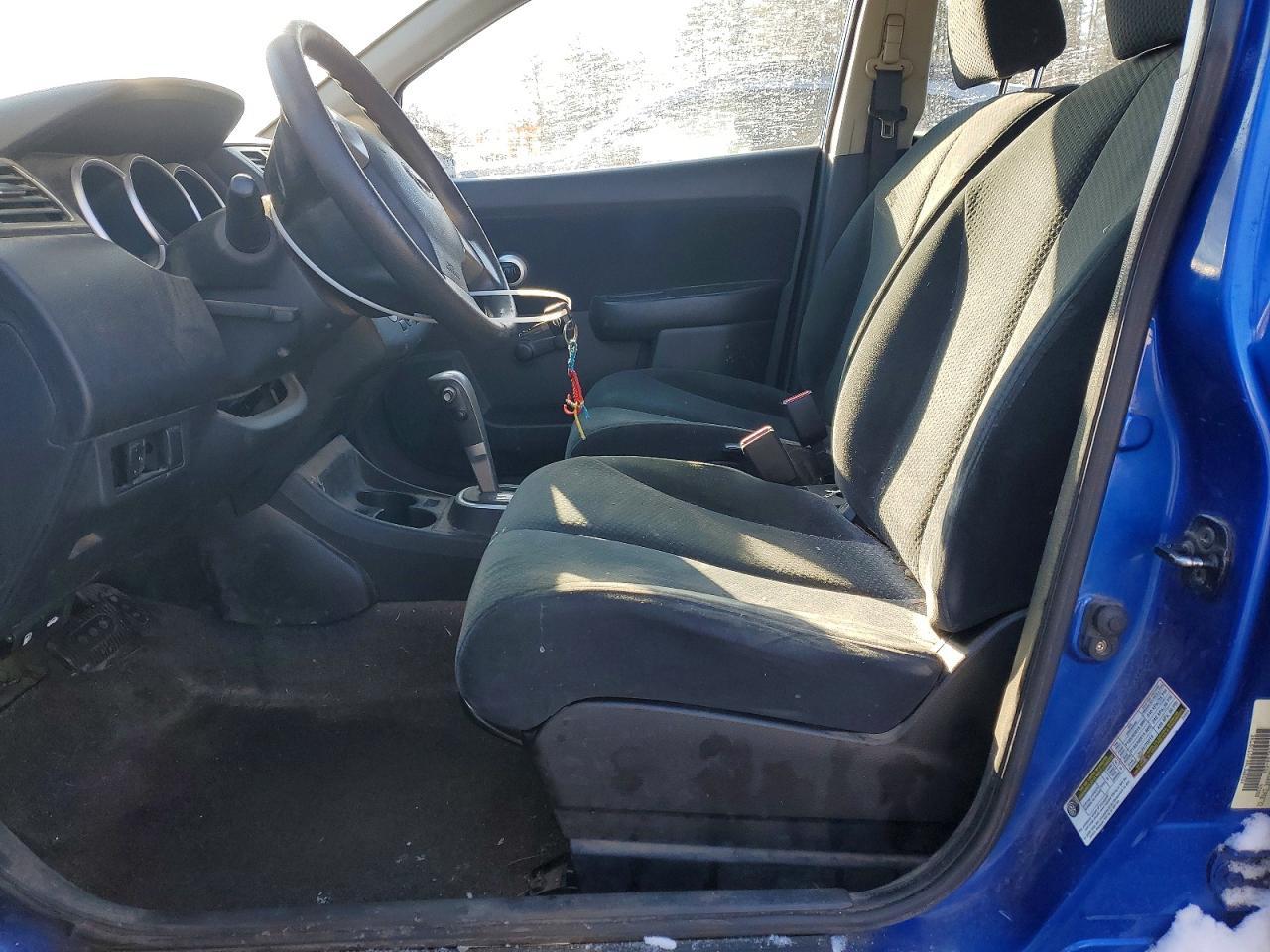 2011 NISSAN VERSA