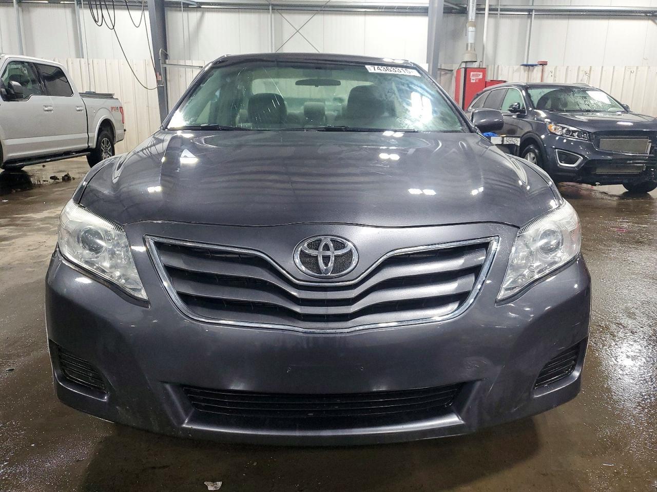 2010 TOYOTA CAMRY
