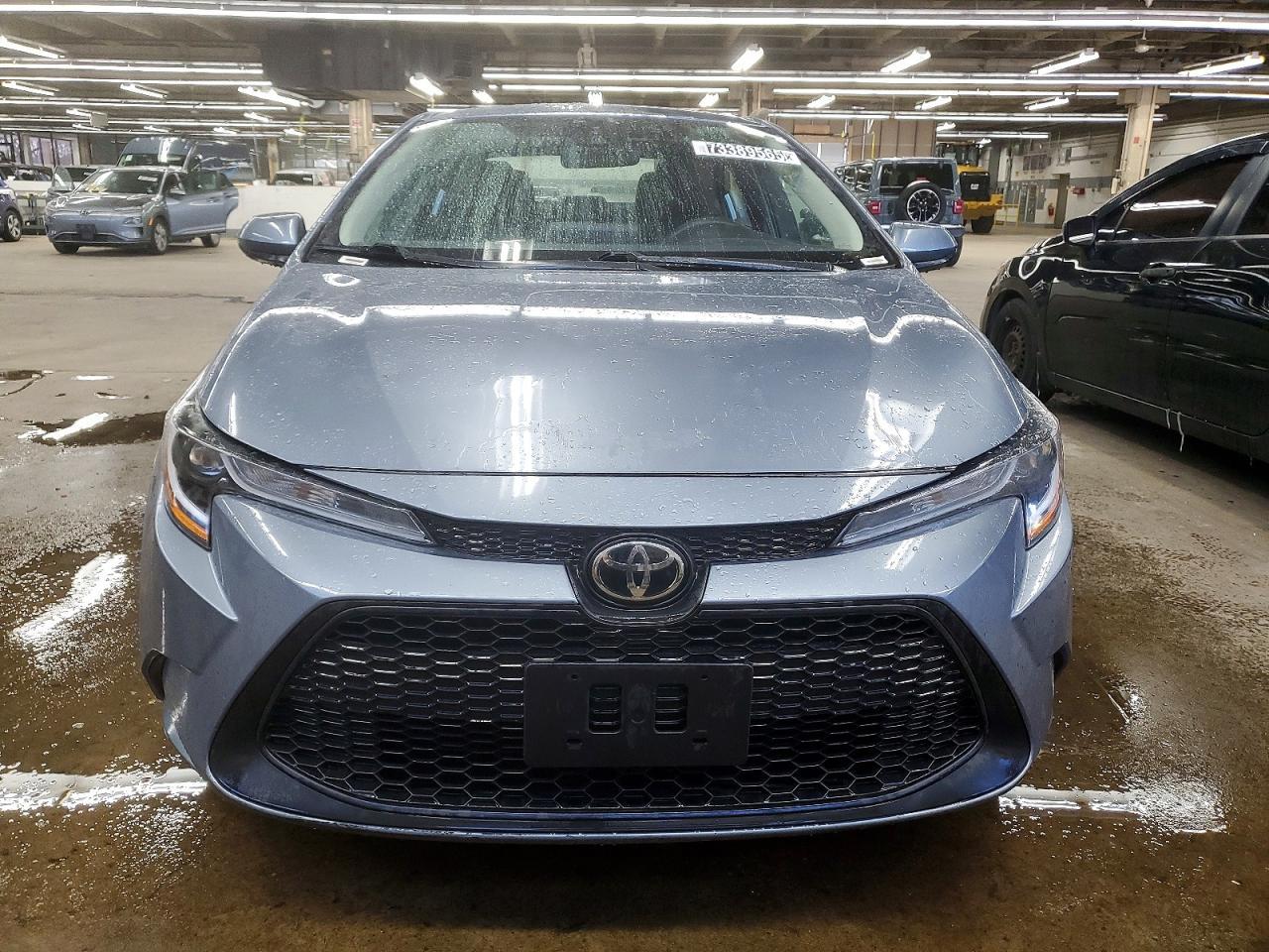 2021 TOYOTA COROLLA