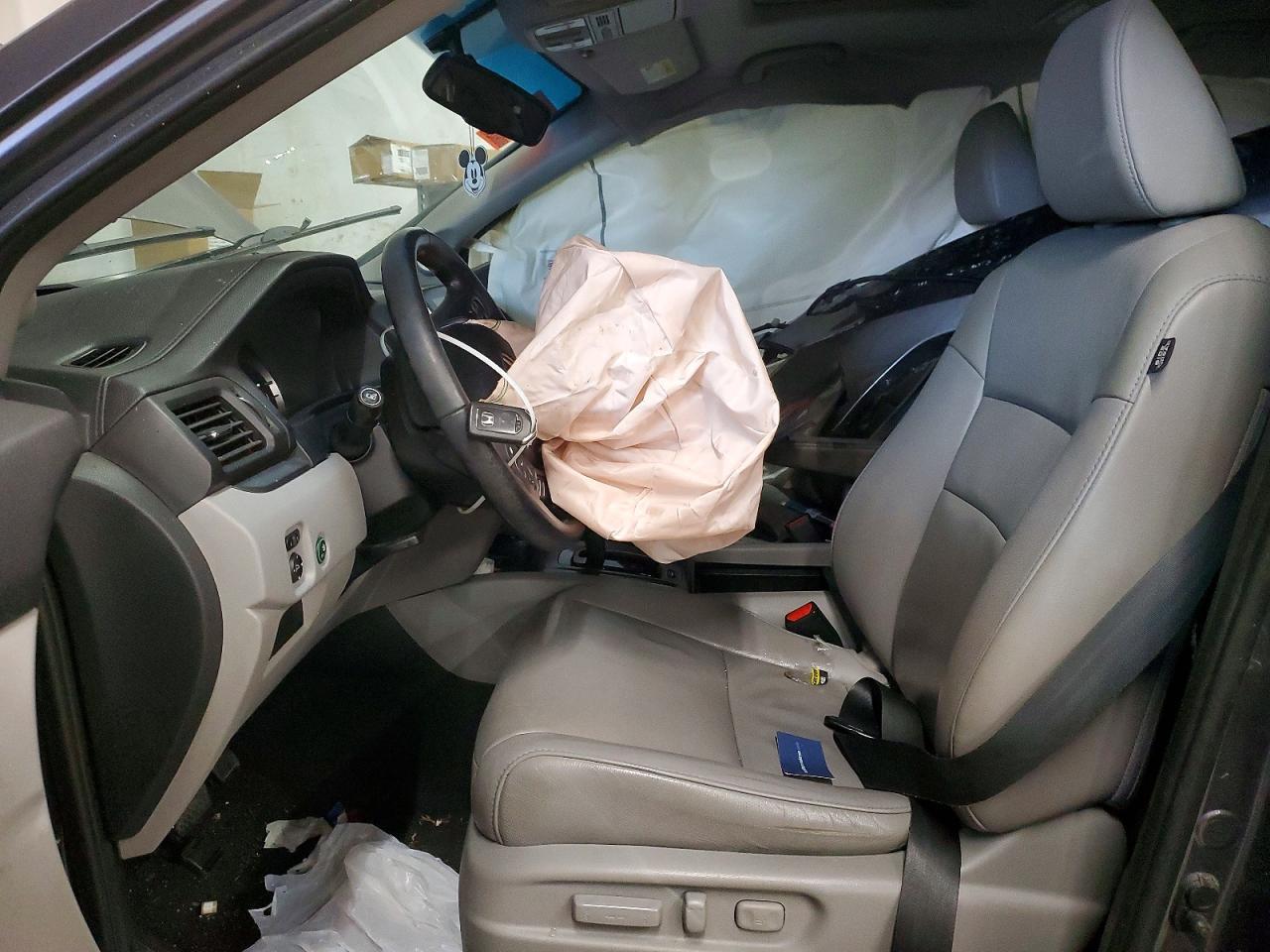 2017 HONDA PILOT