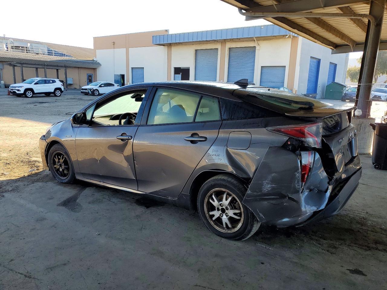 2017 TOYOTA PRIUS