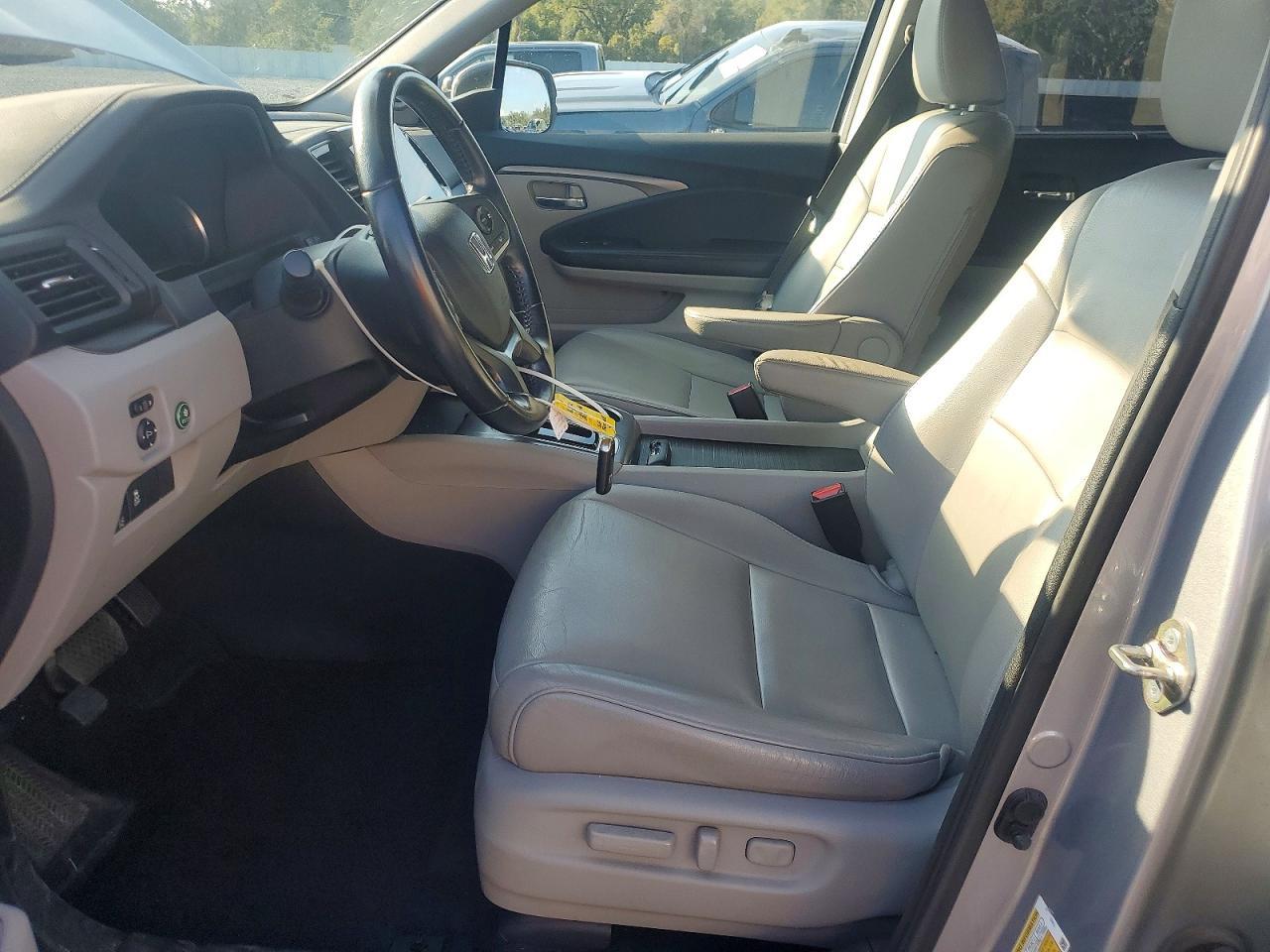 2019 HONDA PILOT