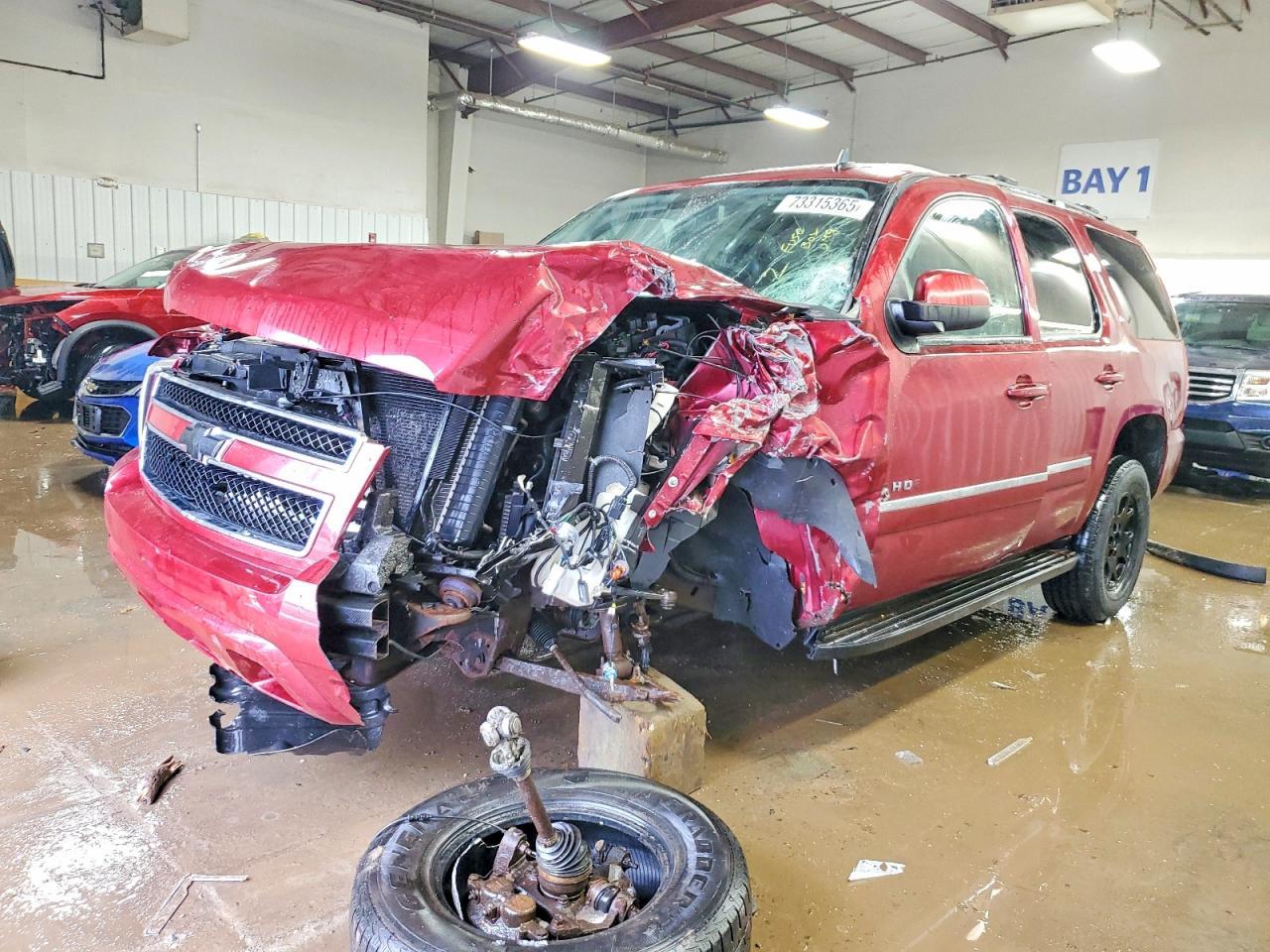 2011 CHEVROLET Tahoe
