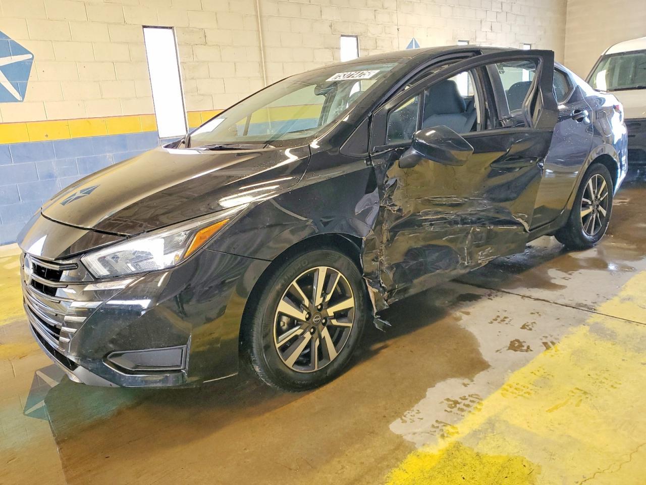 2025 NISSAN VERSA