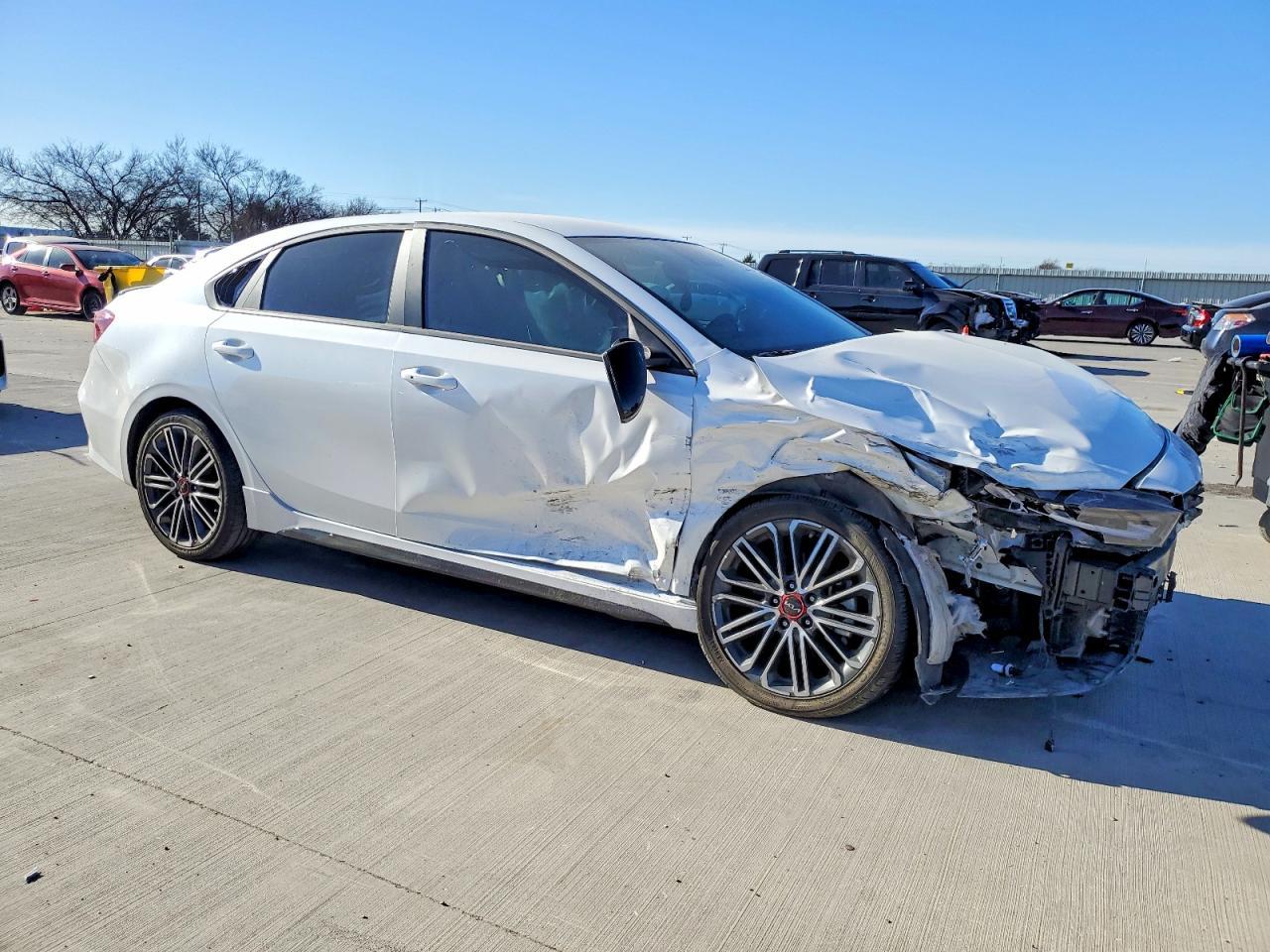 2024 KIA FORTE
