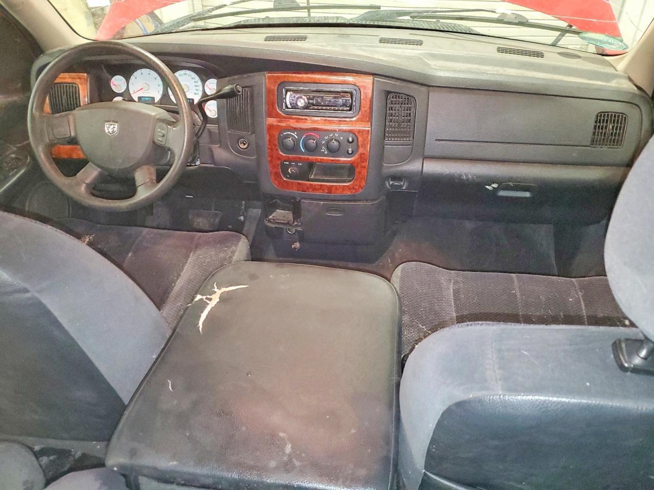 2004 DODGE RAM 1500