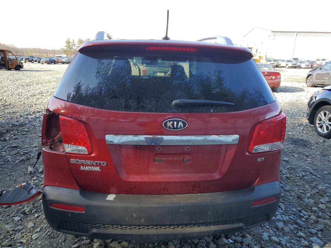 2011 KIA SORENTO