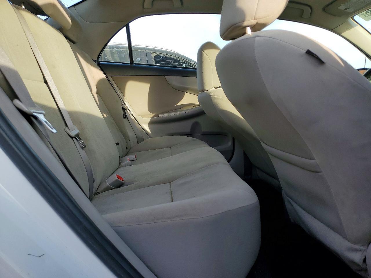 2011 TOYOTA COROLLA