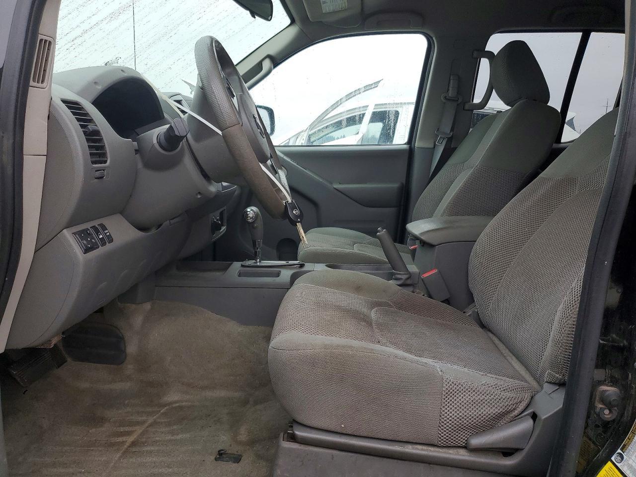 2016 NISSAN Frontier