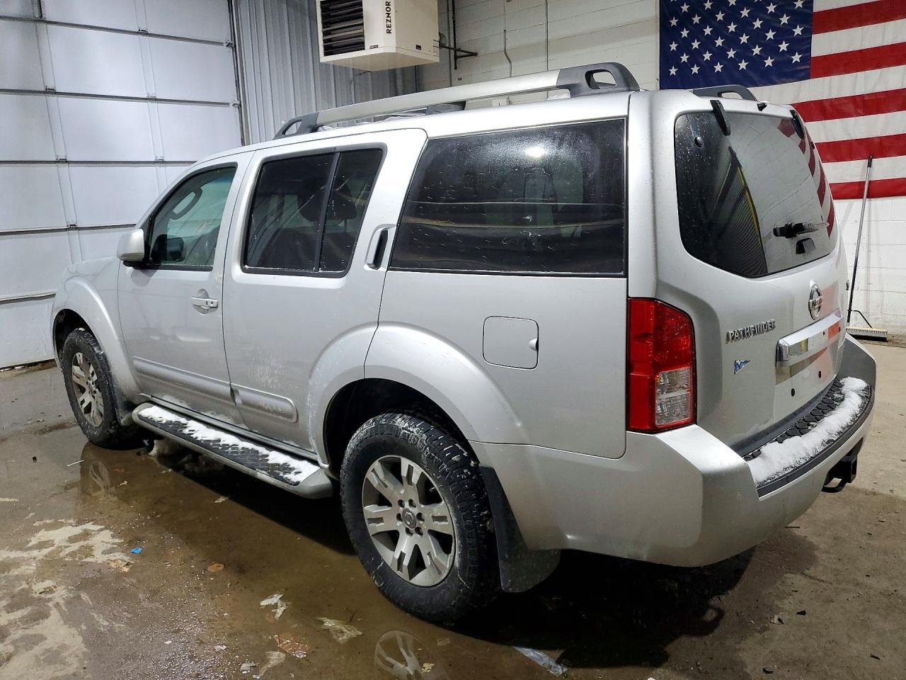 2009 NISSAN PATHFINDER