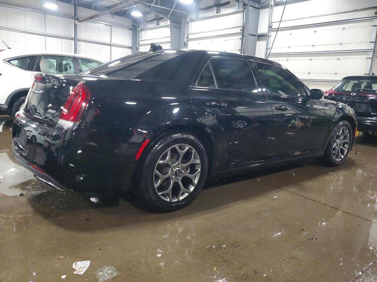 2016 CHRYSLER 300