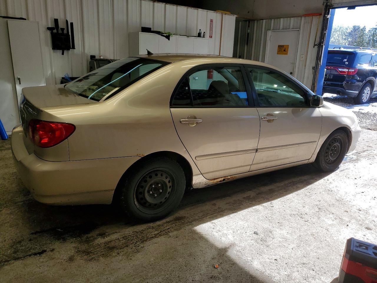2005 TOYOTA COROLLA