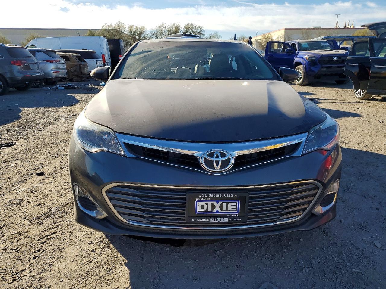 2014 TOYOTA Avalon