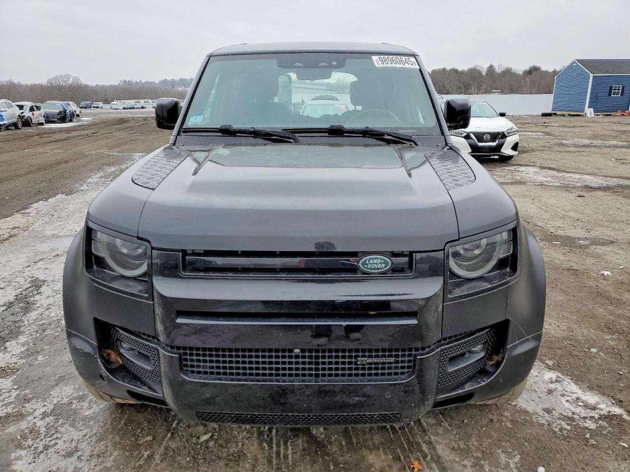 2022 LAND ROVER Defender