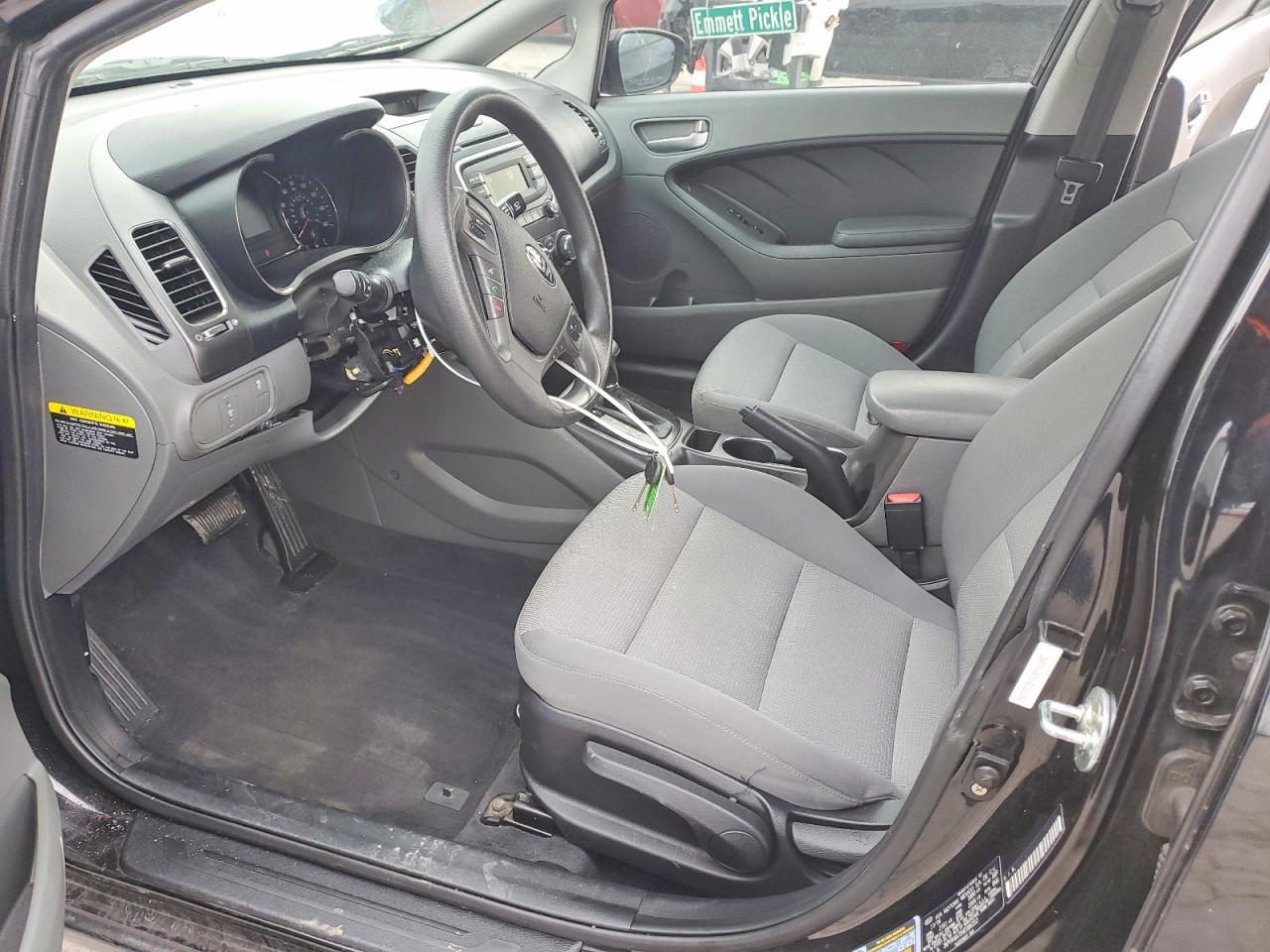 2017 KIA FORTE