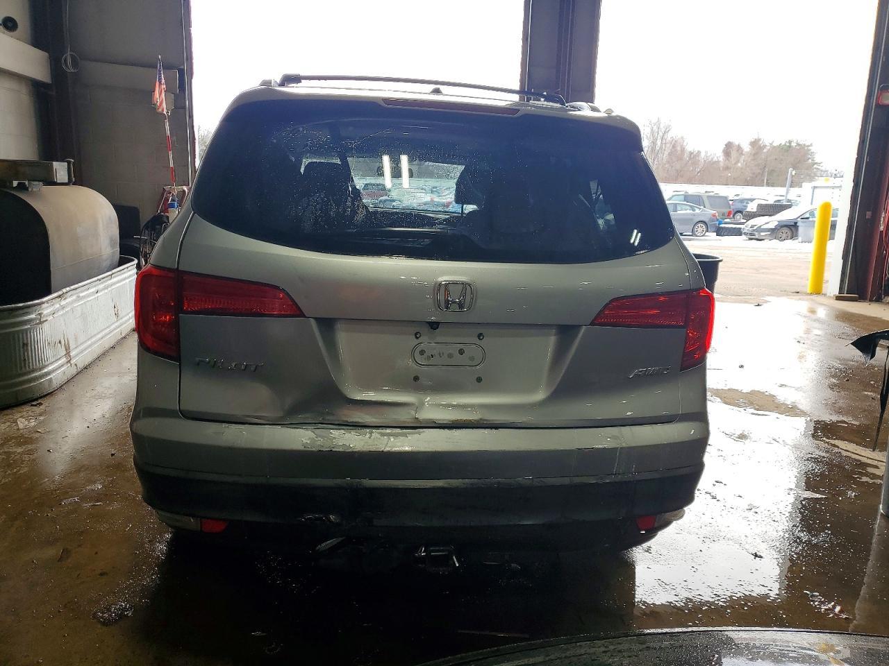 2016 HONDA PILOT
