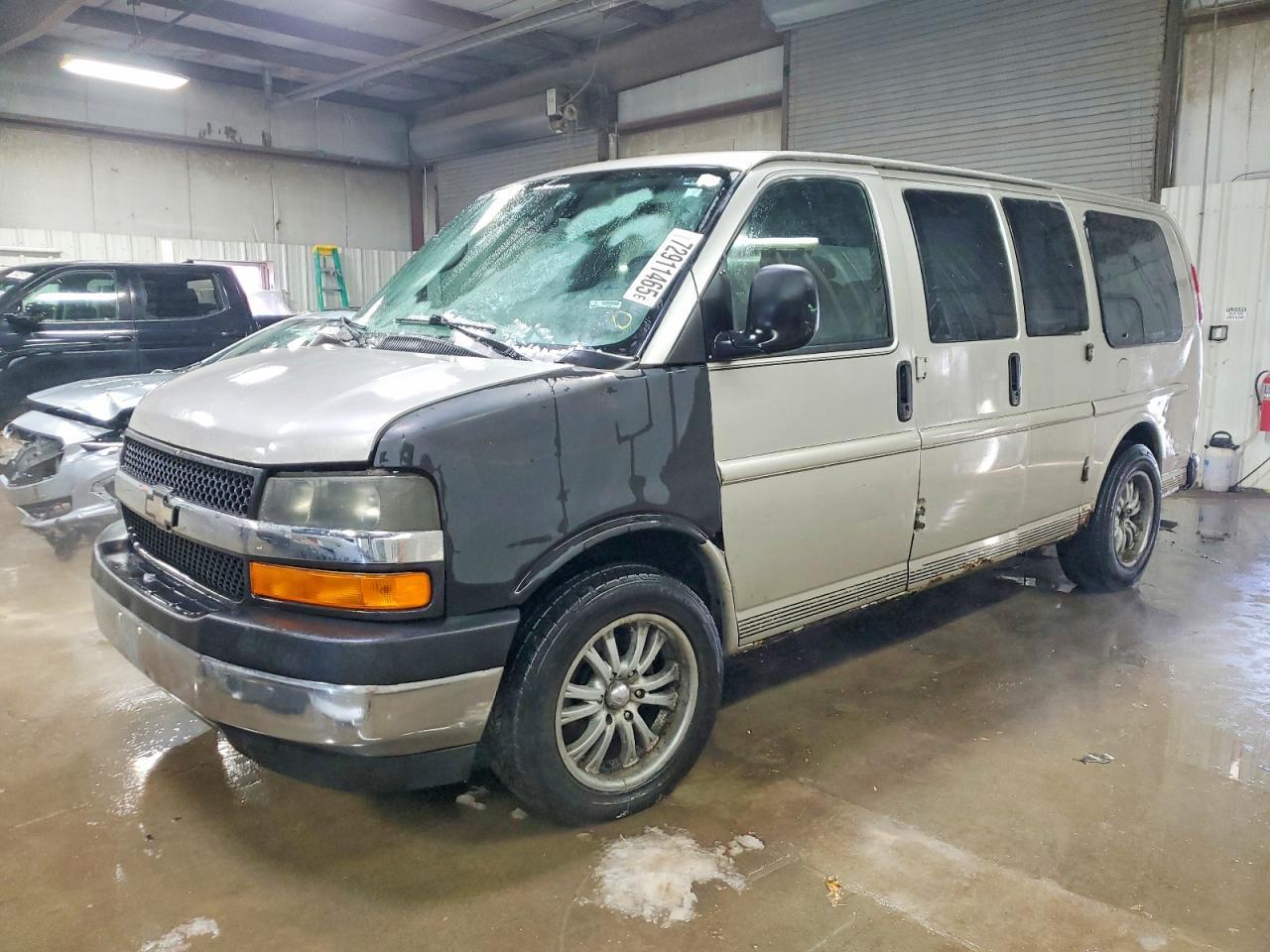 2005 CHEVROLET Express 1500
