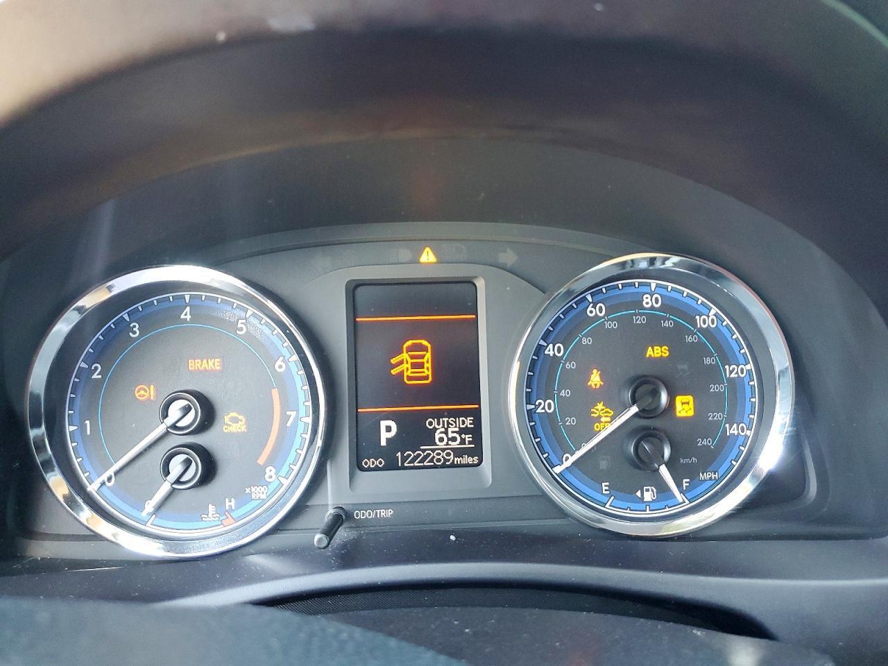 2019 TOYOTA COROLLA